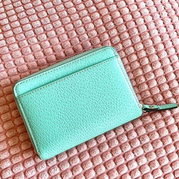 Kate Spade zipper wallet - Picture 2 of 8